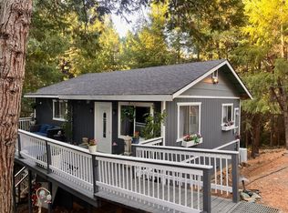 5511 Amaryllis Dr, Pollock Pines, CA 95726