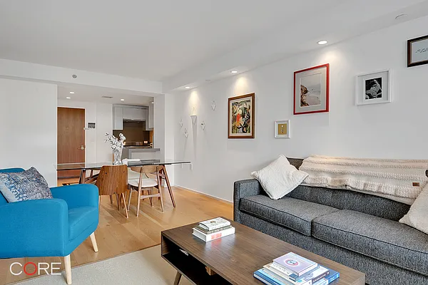 Rented by CORE | media 26