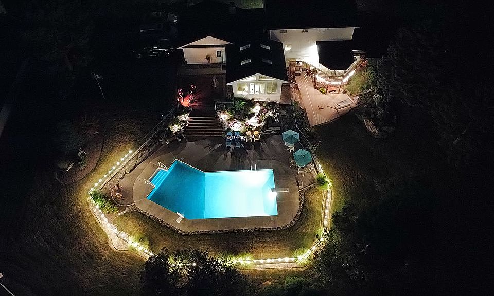 2nd image of 641 W Sun Hill Rd