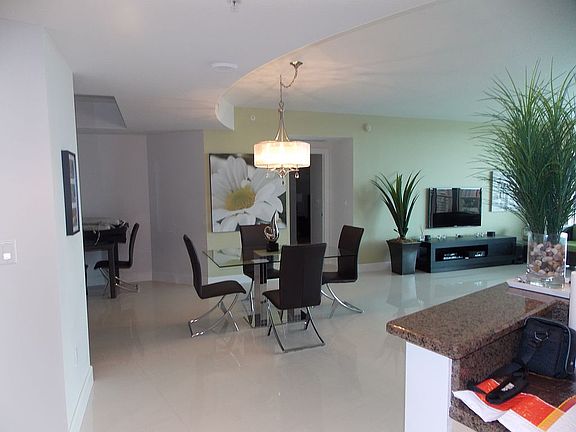 5th image of 1 N Ocean Blvd #8-8