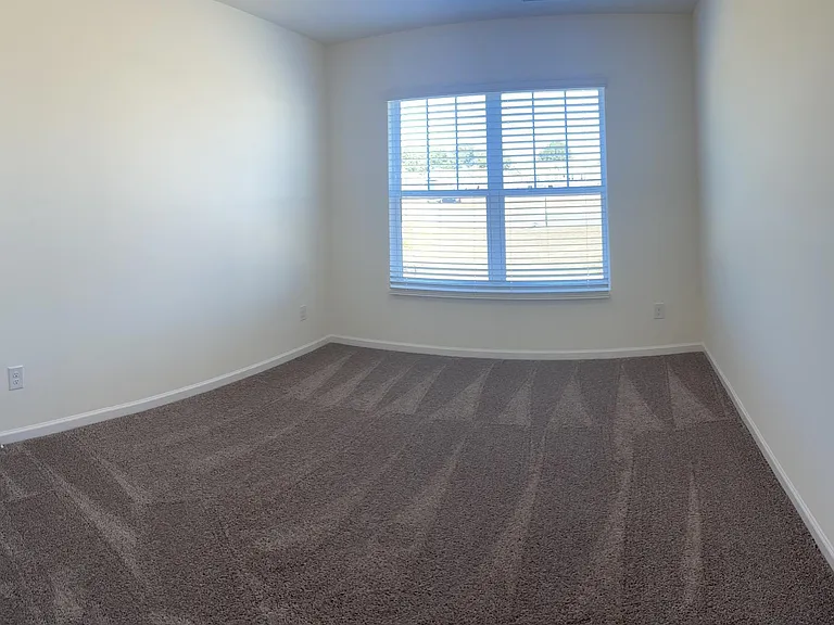 2809 Yeager Dr NW — Photo 14