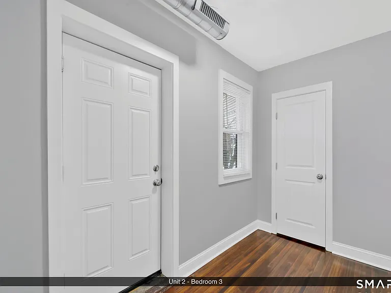 144 Madison St #2 — Photo 8