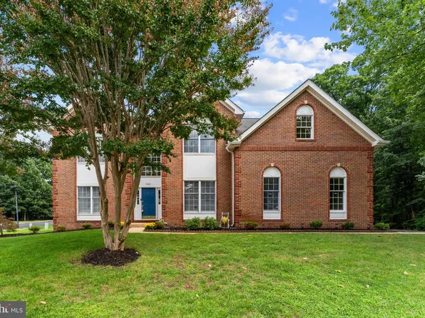 5045 Worthington Woods Way, Centreville, VA 20120