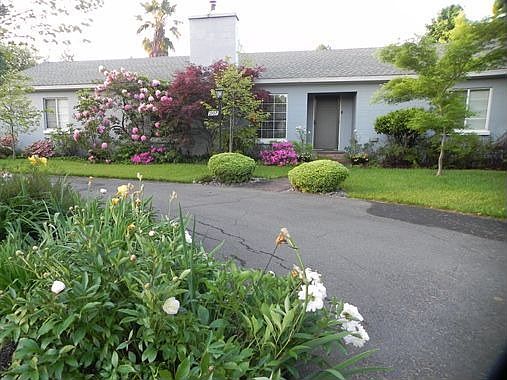 1st image of 2107 Lone Oak Ave