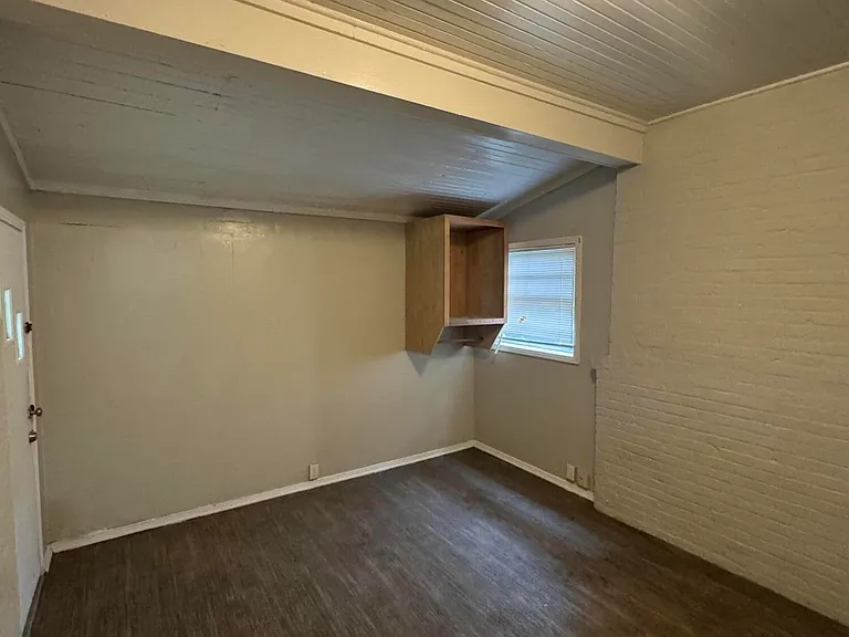 5855 Canton Park Dr — Photo 8