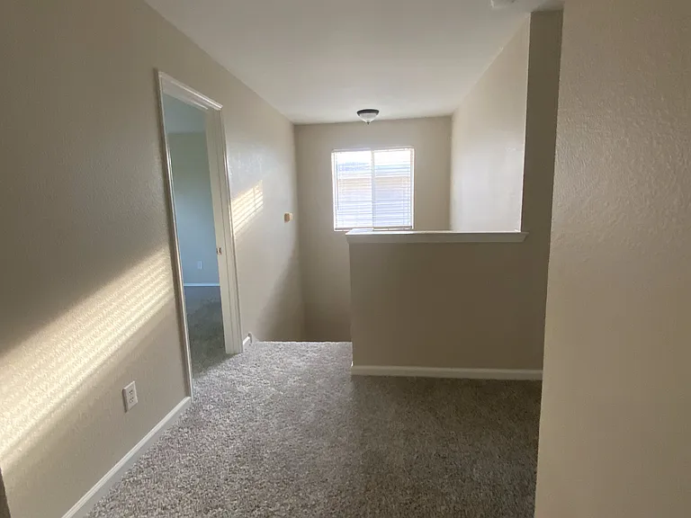 1722 Willow Way — Photo 12