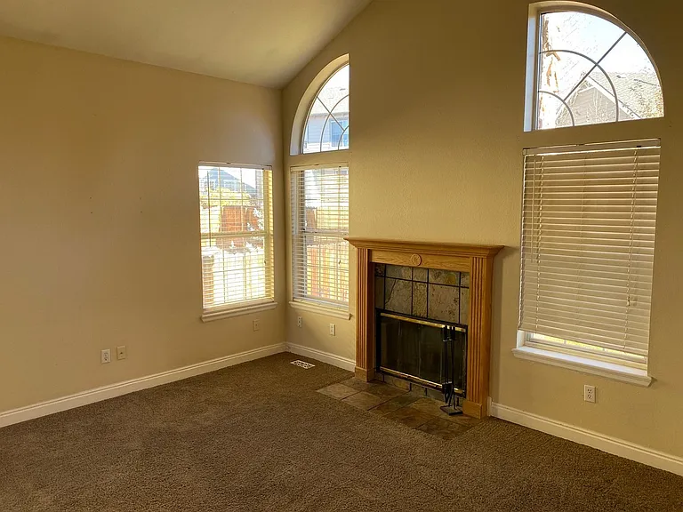 13036 S Stuart Way — Photo 5