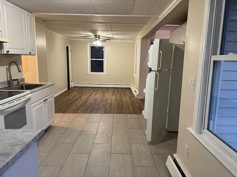 404 S Main St #2 — Photo 33