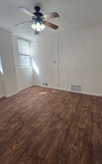 779 Virginia Ave NE #T — Photo 10