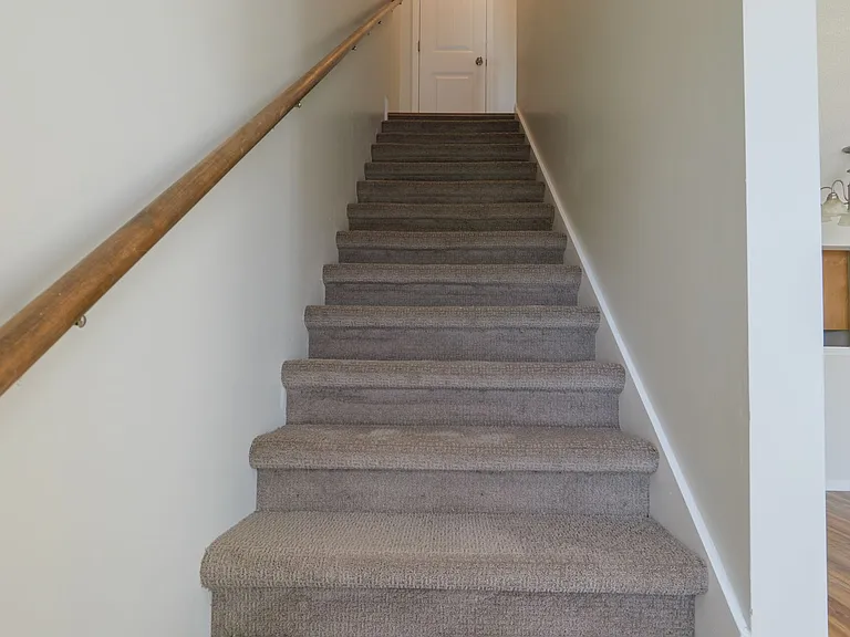 Beautiful 2bedroom 2.5 bath Townhome — Photo 7