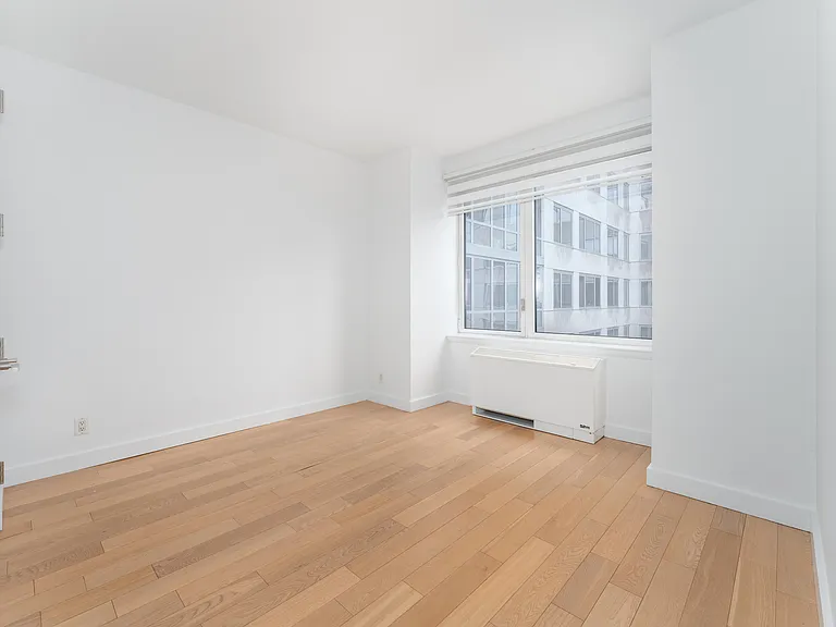 34 N 7th St #7E — Photo 5