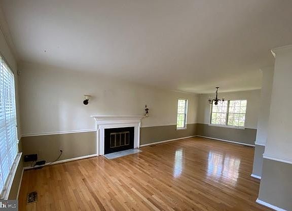 3rd image of 10031 Park Woods Ln