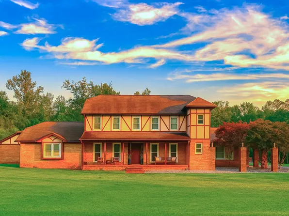 2100 Hardwick Rd, Pell City, AL 35128
