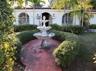 Snapper Creek Villas, Miami, FL 33173