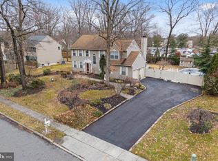 5 Laurel Tree Dr, Westampton, NJ 08060