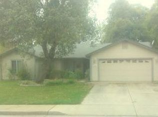 3288 Middleton Ln, Redding, CA 96002