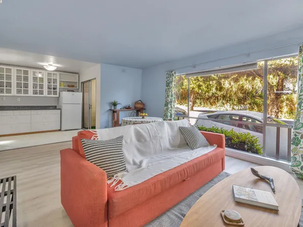 3877 Howe St APT 106, Oakland, CA 94611