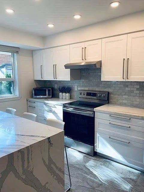 480 Claridge Rd #1 photo 1