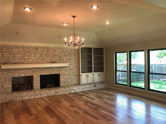2nd image of 11543 Spicewood Pkwy