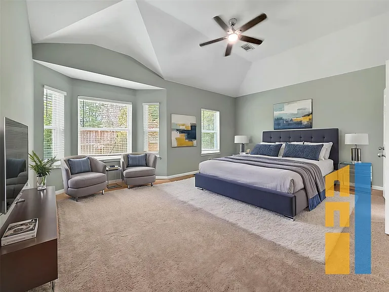 9222 Memorial Grove Dr — Photo 3