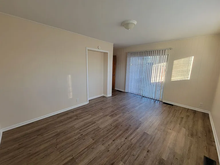 3125 Boynton Ave — Photo 14