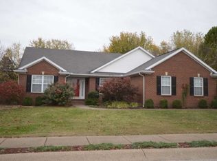 5055 Tippecanoe Dr, Newburgh, IN 47630