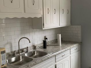 2 Wood St #2, Bristol, RI 02809