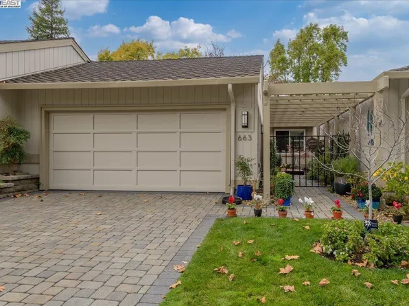 663 Silver Lake Dr, Danville, CA 94526