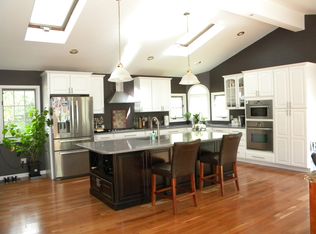 1495 S Maple Rd, Ann Arbor, MI 48103