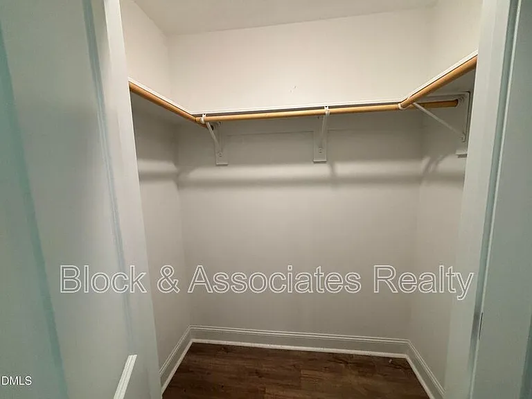 5710 Parker Pines Ct — Photo 47