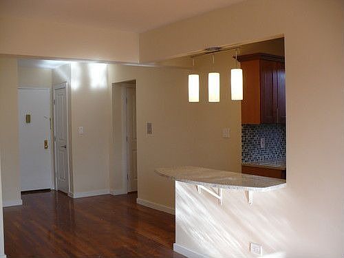 1st image of 15040 71st Ave APT 6A