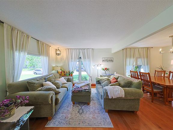 2nd image of 22 Turner Dr