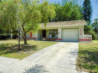 15748 Coral Vine Ln, Fort Myers, FL 33905