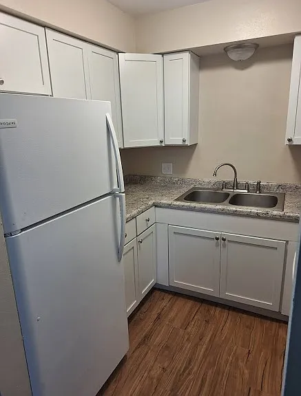 313 Higgins Dr #7 — Photo 4