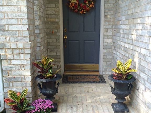 3rd image of 3025 Westminster Dr