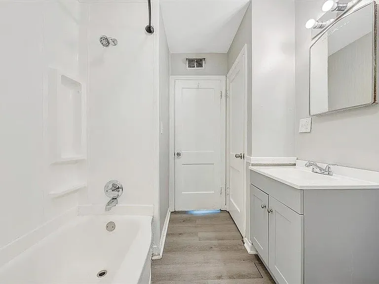2109 Colgate St NE — Photo 11