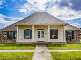 229 Hermitage Loop, Houma, LA 70360
