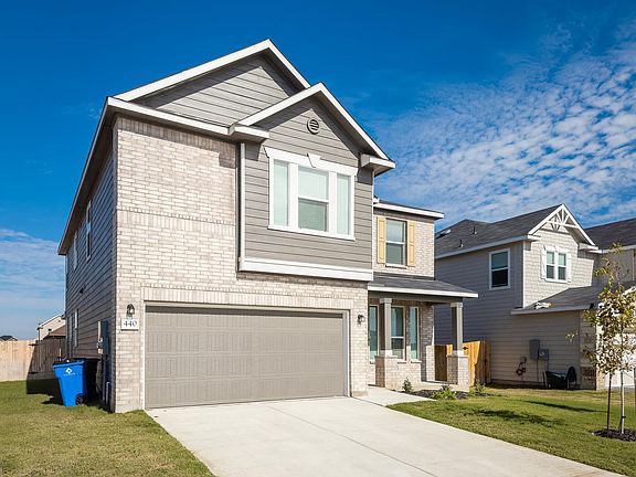 2nd image of 440 Sunrise Dr