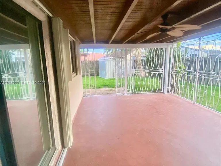 11447 SW 33rd Ln — Photo 10