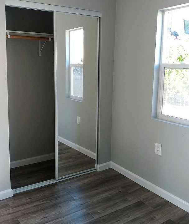 2nd image of 1421 45th Ave APT D
