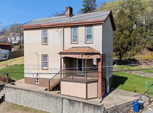 2162 Lowrie St, Pittsburgh, PA 15212