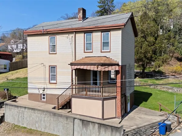 2162 Lowrie St, Pittsburgh, PA 15212