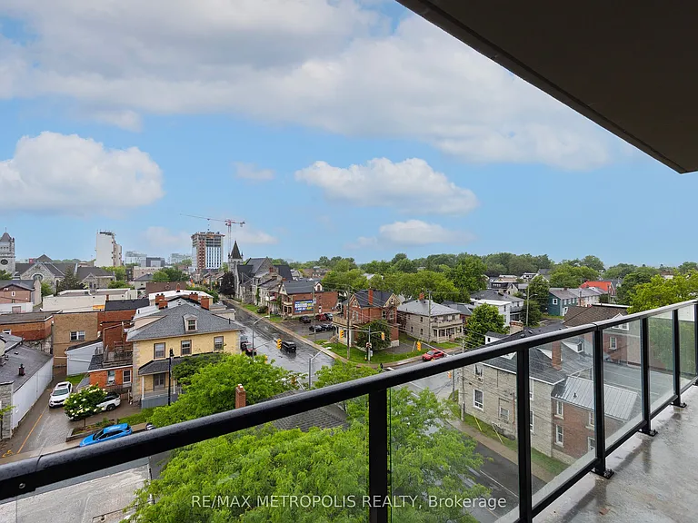 223 Princess St #709 — Photo 18