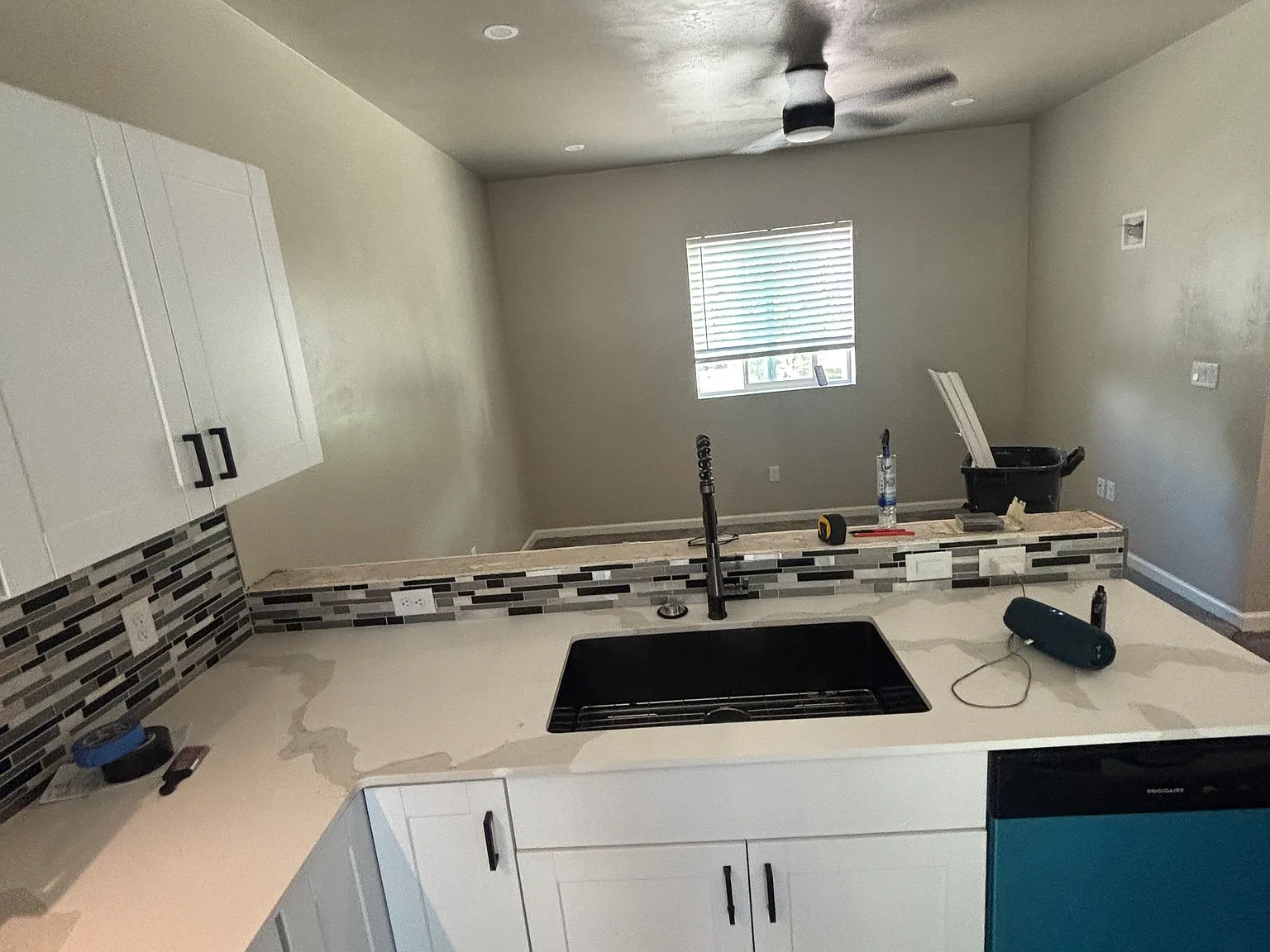 2 bed, 1150 sqft, $2,300 — Photo 4