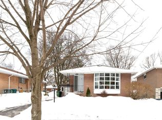 57 Alpaca Dr, Toronto, ON M1J 2Z9