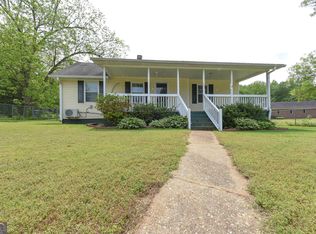 101 White Ave, Hogansville, GA 30230