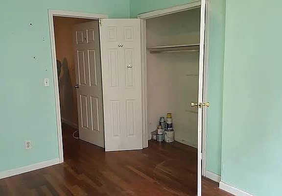 4th image of 34 Orchard St #1