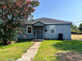 8635 Palm St, New Orleans, LA 70118