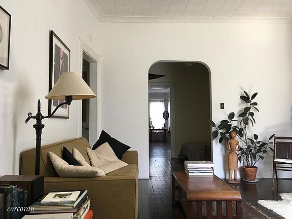 4th image of 619 Morgan Ave #3