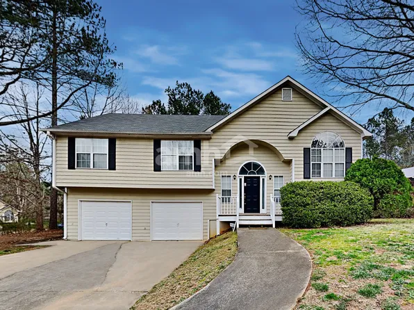 652 Settlers Ridge Ln, Hiram, GA 30141
